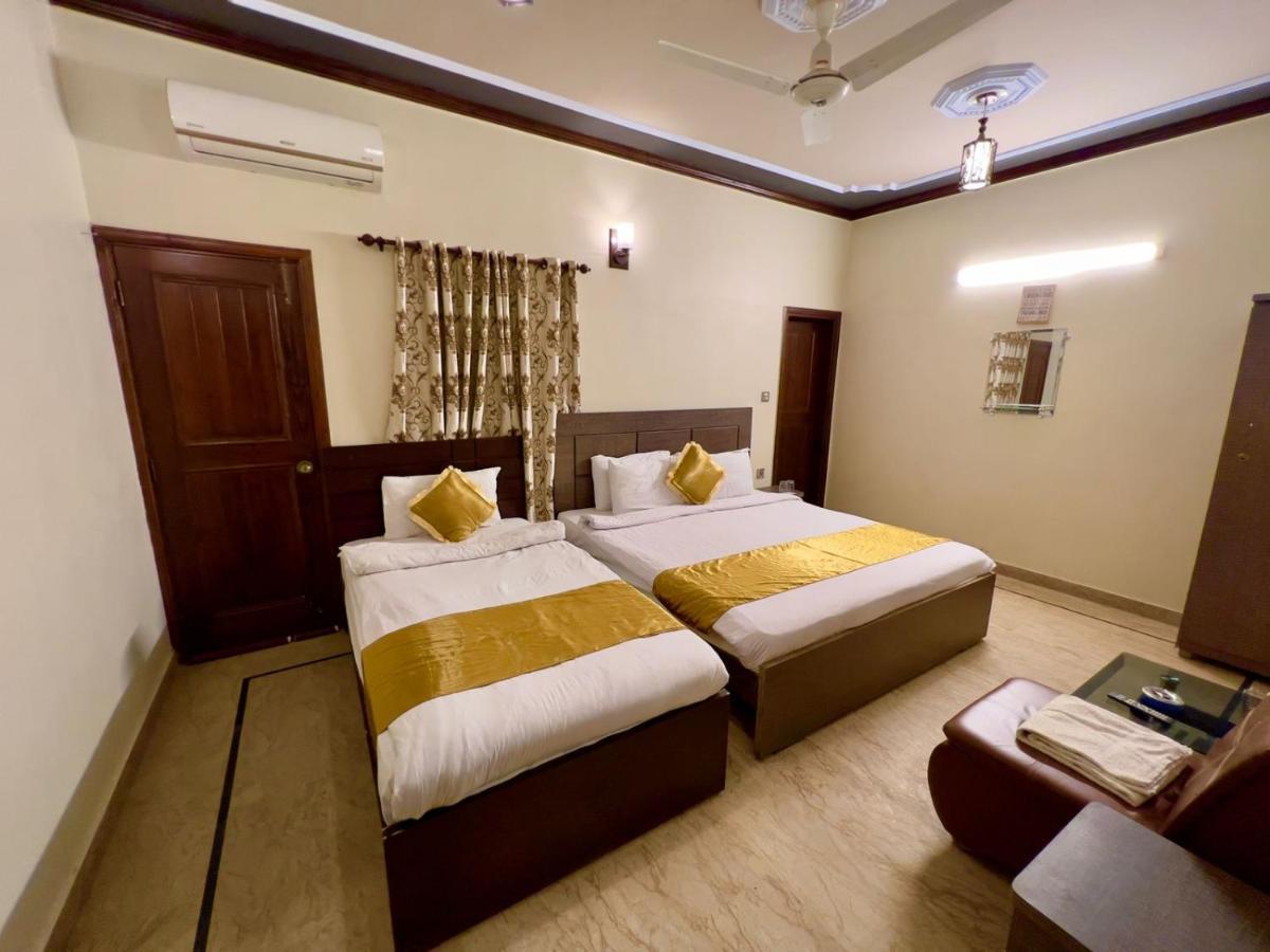 Luxury Living Rooms Near Agha Khan, Millennium, Nueplex 카라치 외부 사진