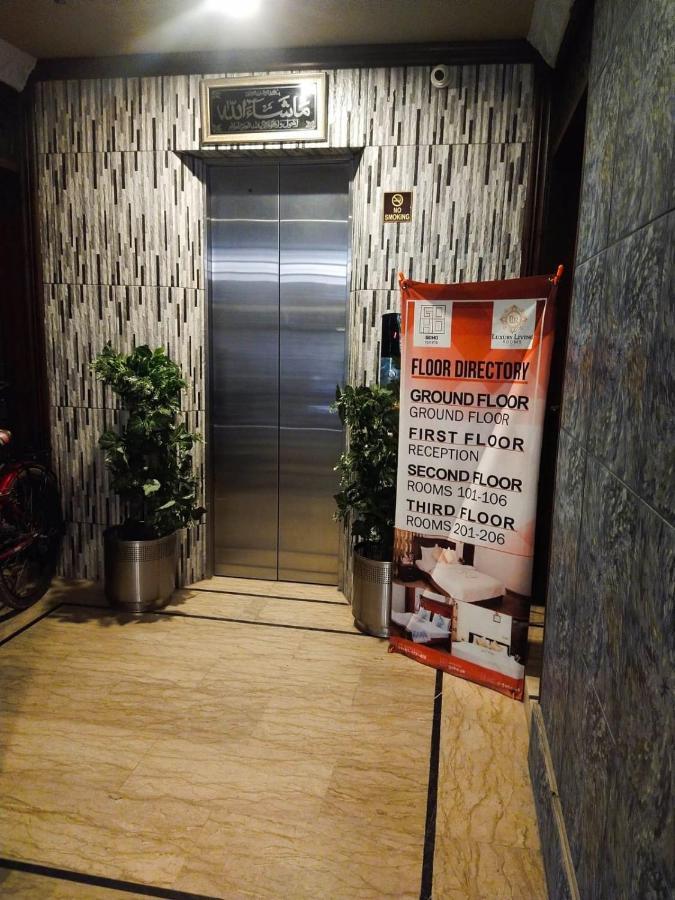 Luxury Living Rooms Near Agha Khan, Millennium, Nueplex 카라치 외부 사진